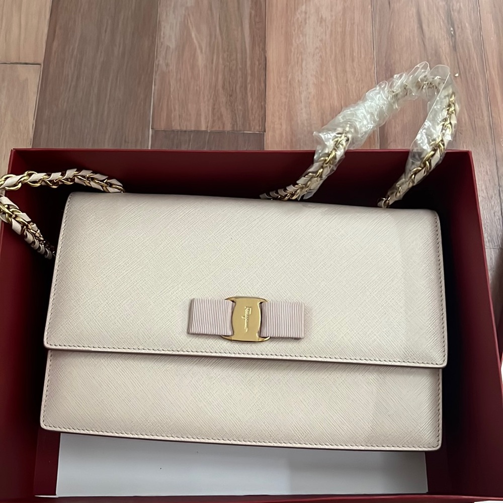 Authentic Brand new Salvatore Ferragamo small bag